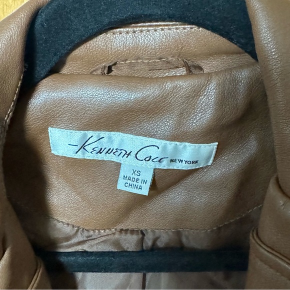 Kenneth Cole Leather Jacket - Picture 2 of 3